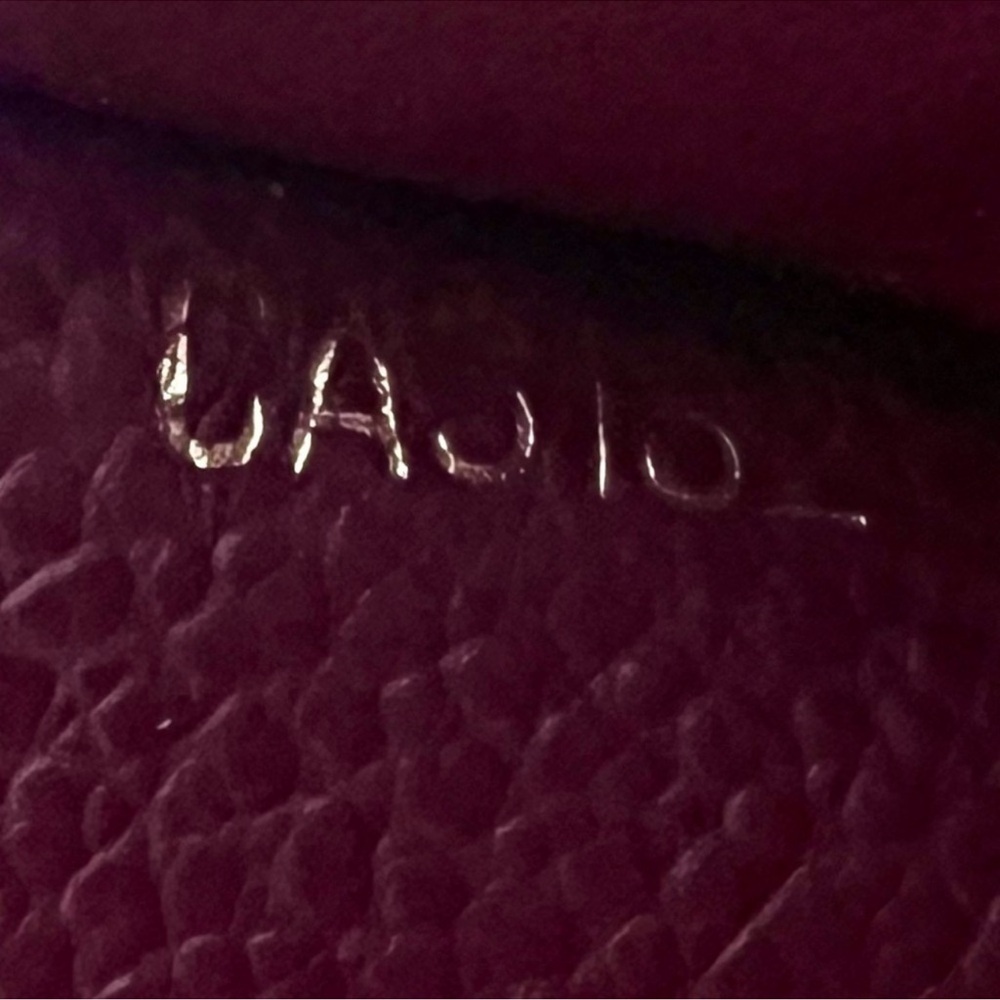 Authentic Louis Vuitton Curieuse Sarah Wallet - Picture 9 of 9